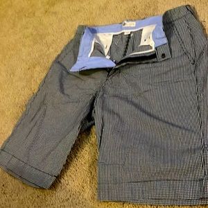 J CREW BLACK & WHITE CHECK SHORTS SIZE 32 WAIST 9” INSEAM